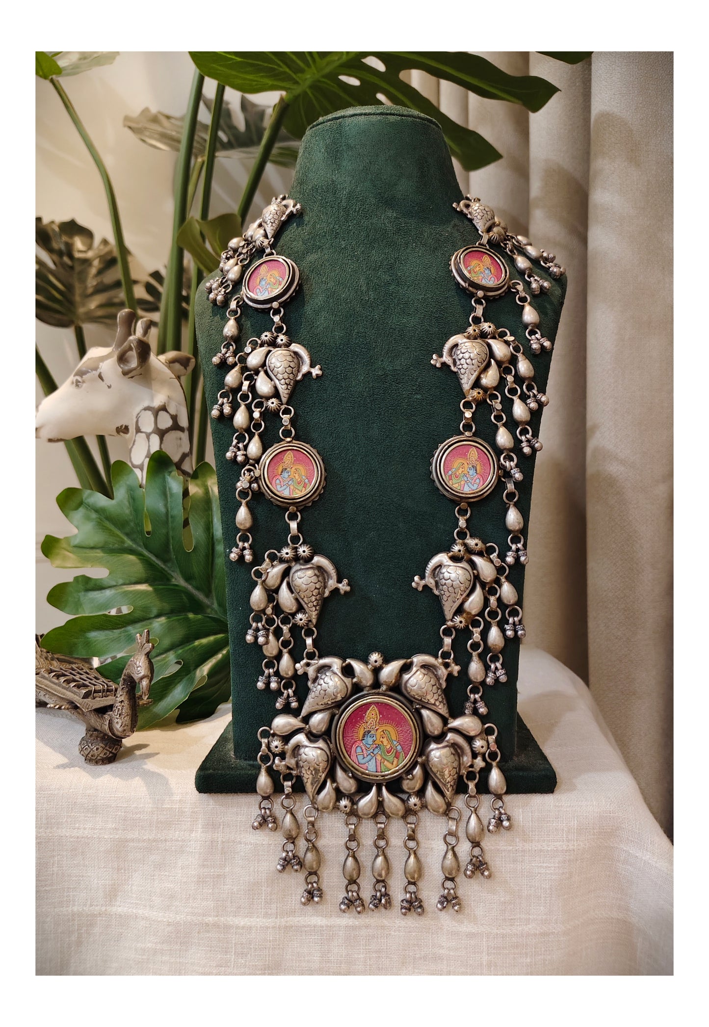 Beautiful Designer Painting Tota Necklace