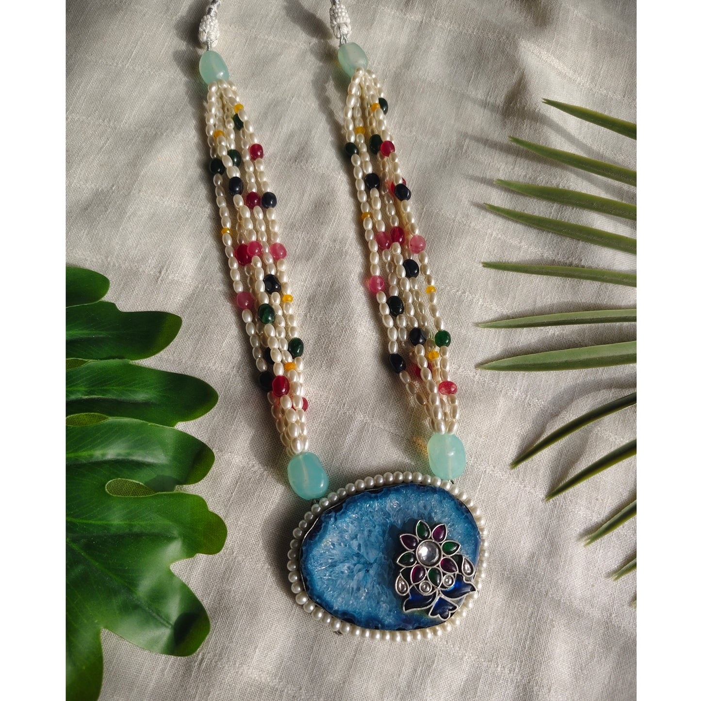 Beautiful Designer Natural Stone Pendant Necklace