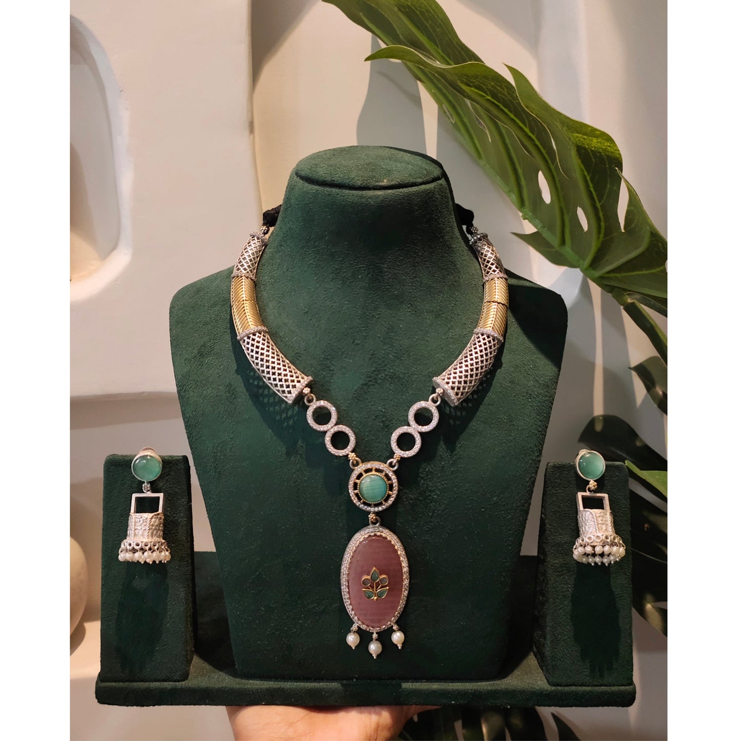 Beautiful Designer Dual Polish Hasli With Earrings