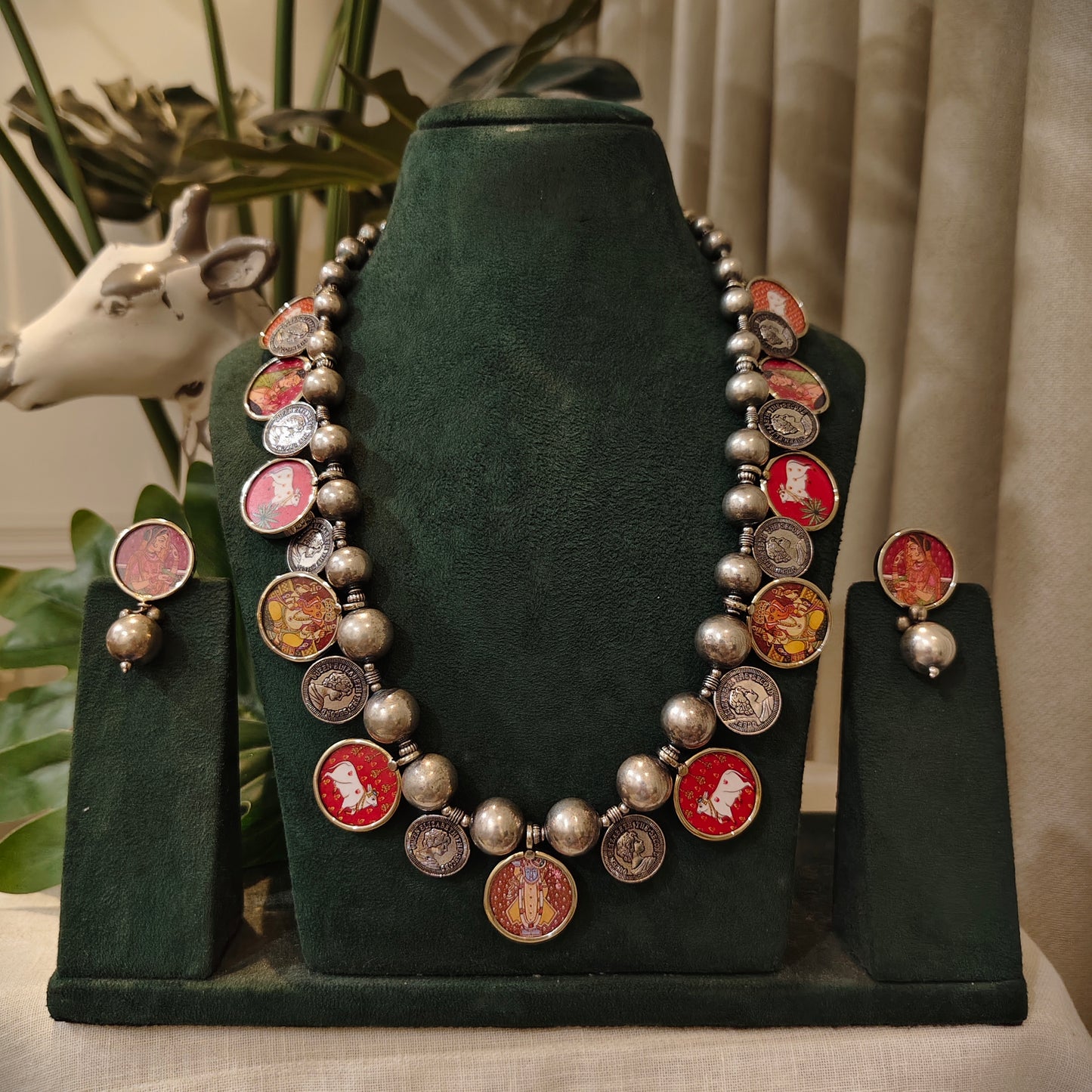 Beautiful Designer Painting Mix With Paatri Necklace & Earrings
