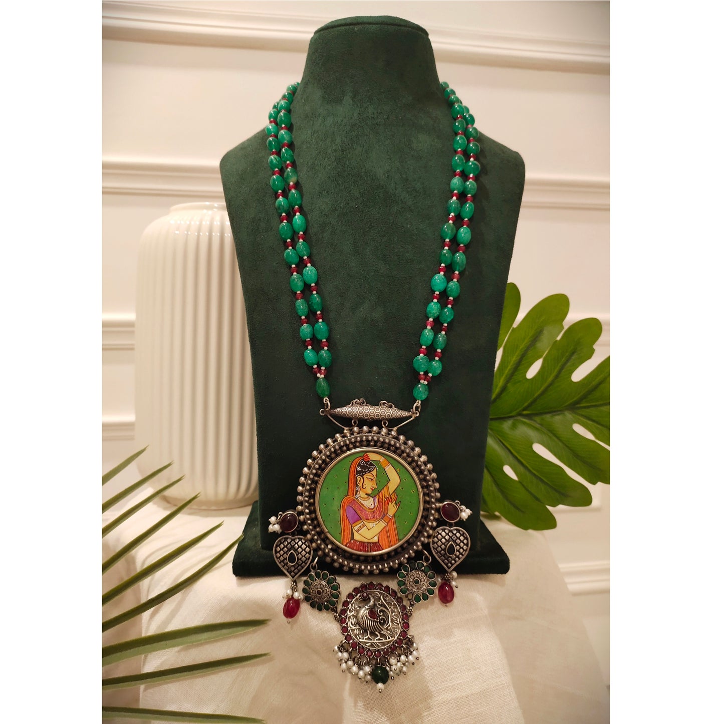 Beautiful Designer Painting Fusion Pendant Necklace