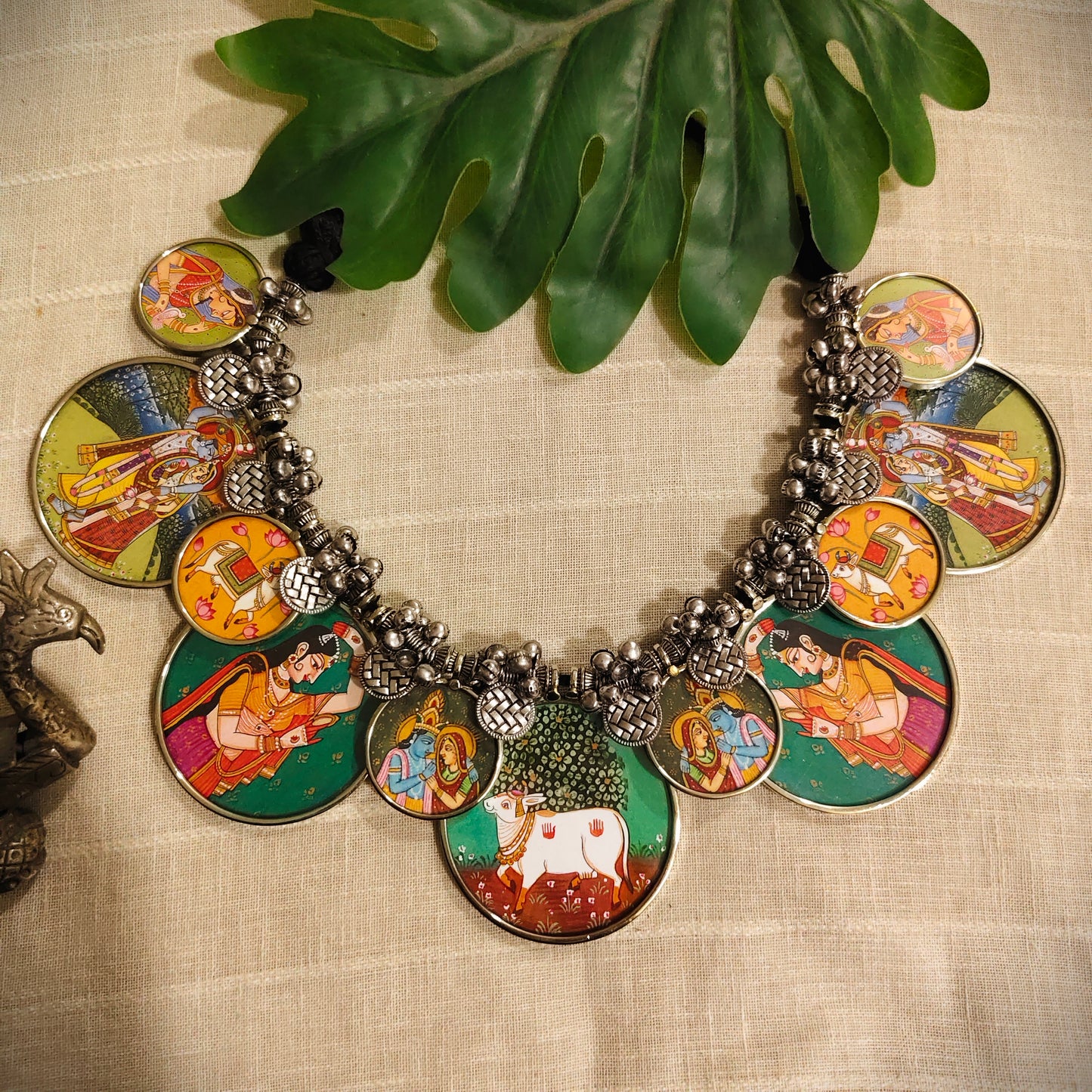 Beautiful Designer Painting Mix Overlapping Neckpiece