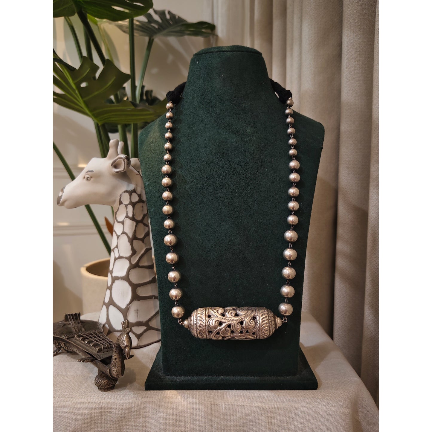 Beautiful Designer Carved Taabeez Ball Chain Necklace