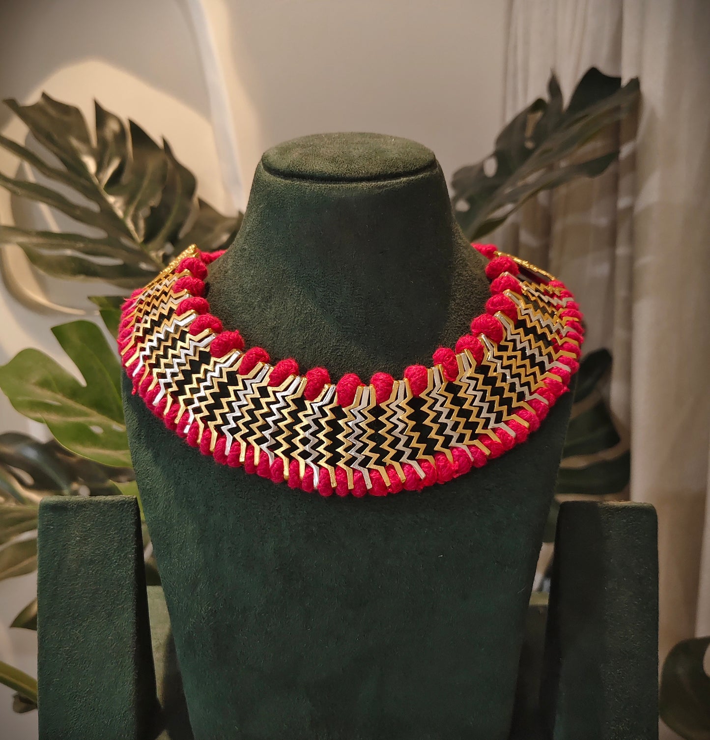 Beautiful Designer Zig Zag Design Neckpiece In Dual Tone