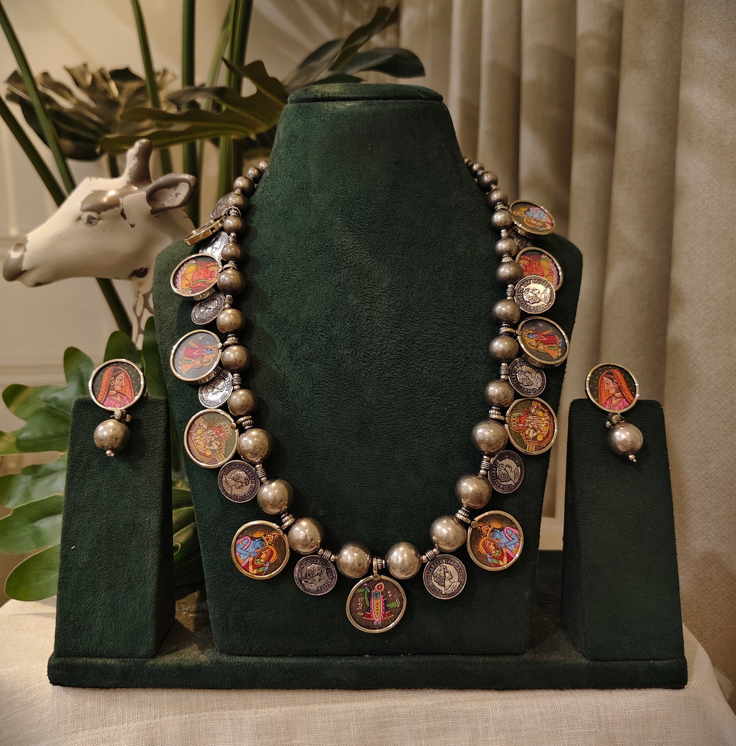 Beautiful Designer Painting Mix With Paatri Necklace & Earrings