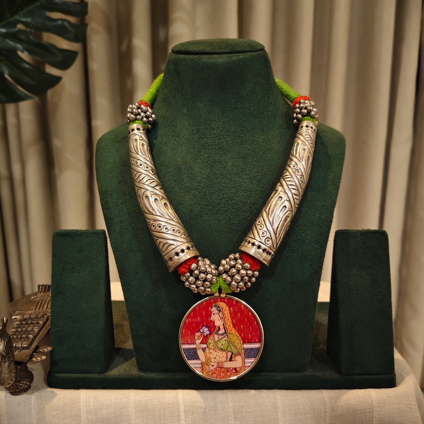 Beautiful Designer Painting Pendant Hasli Style Necklace