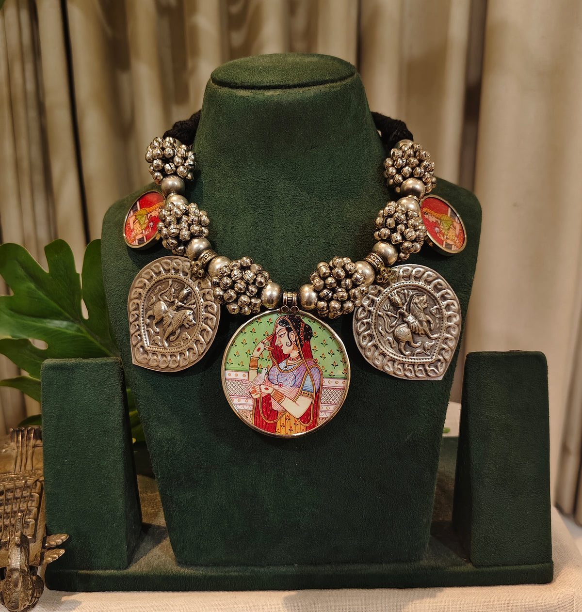 Beautiful Designer Painting Mix Paatri & Ghungroo Gutchha Ball Neckpiece