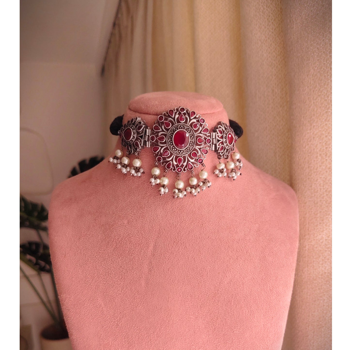 Beautiful Designer Stone Embedded Choker