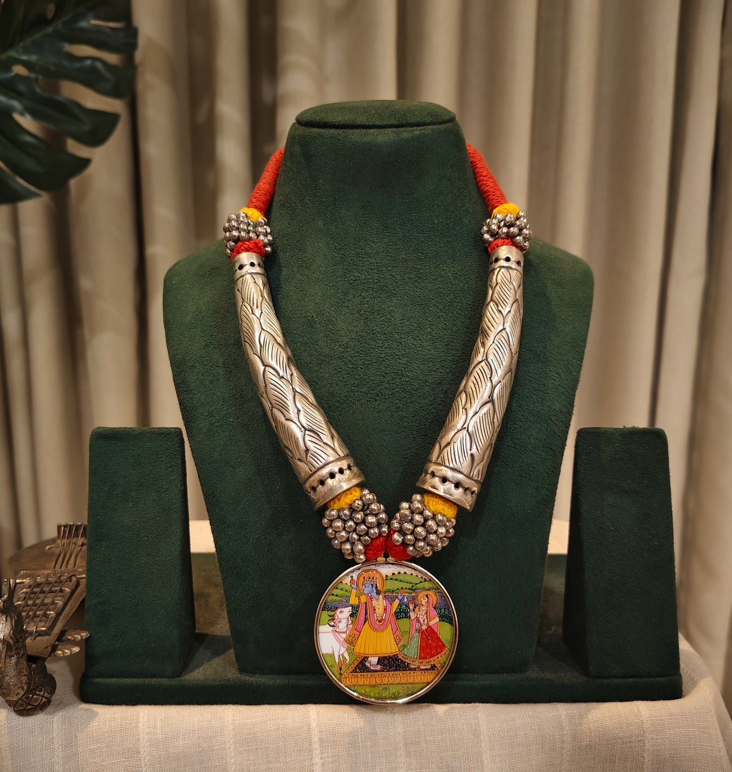 Beautiful Designer Painting Pendant Hasli Style Necklace