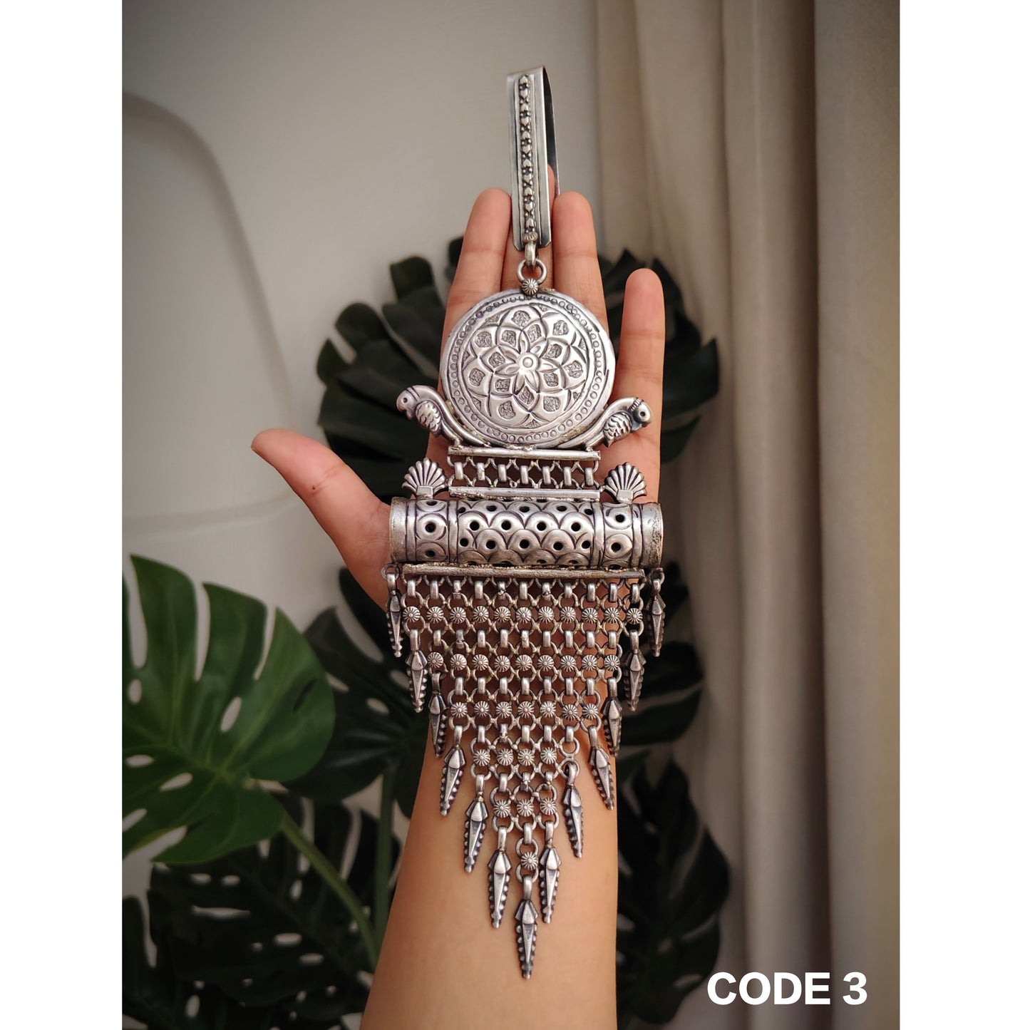 Beautiful Designer Chaabi Gutchha Keychain