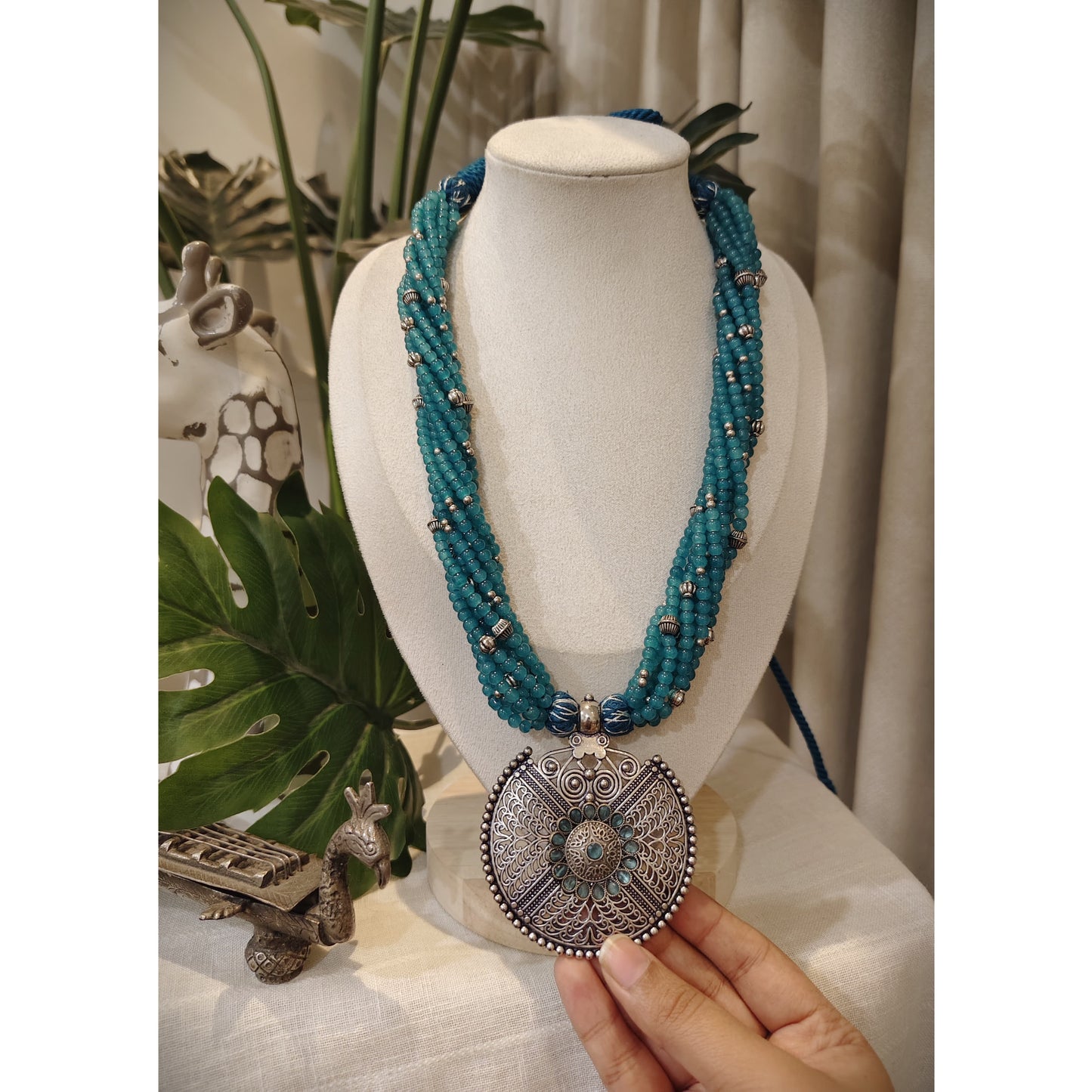 Beautiful Designer Stone Embedded Pendant With Twisted Beaded Mala Necklace