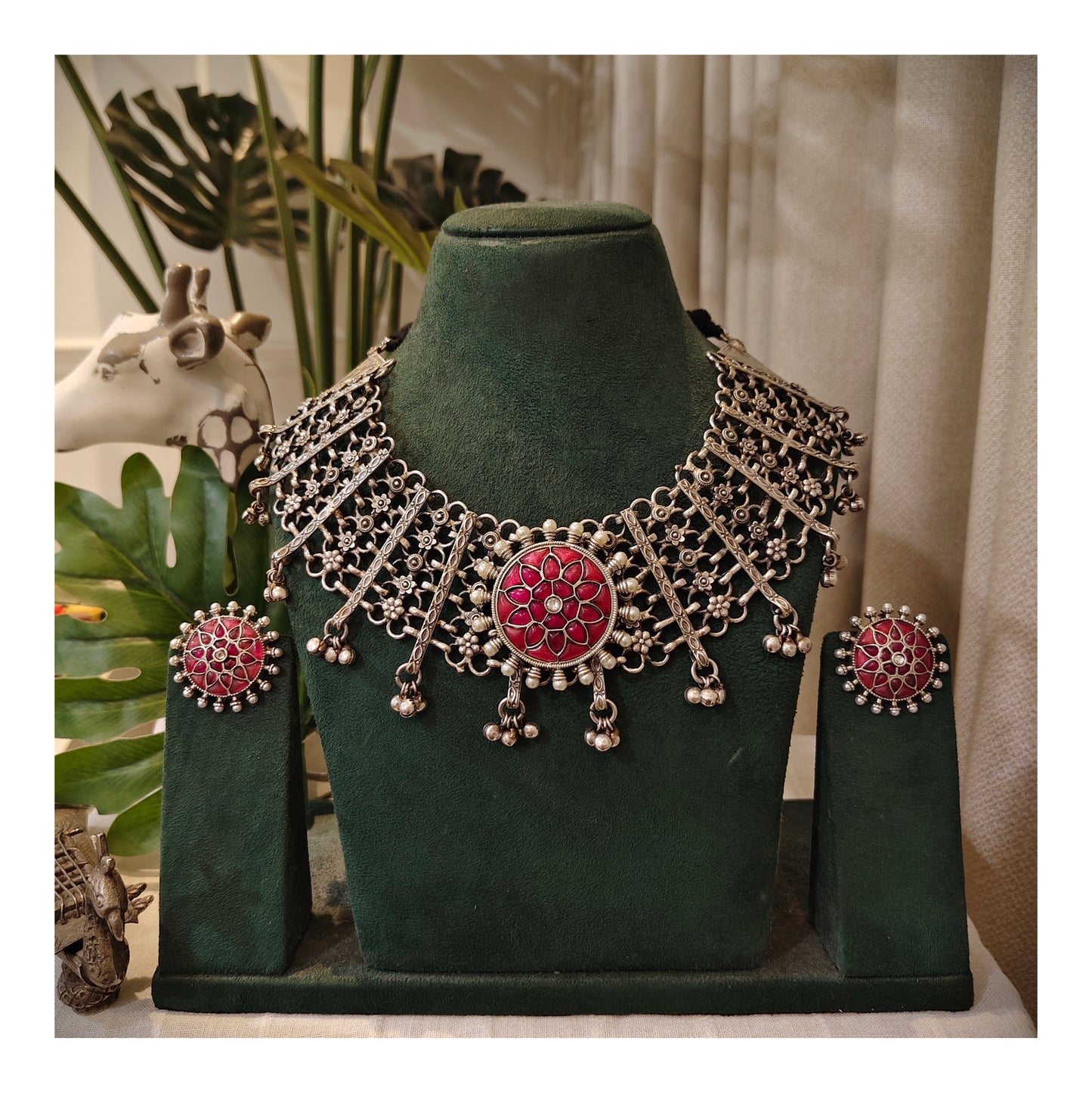 Beautiful Designer Kempstone Detailing Jaal Patta Neckpiece With Earrings