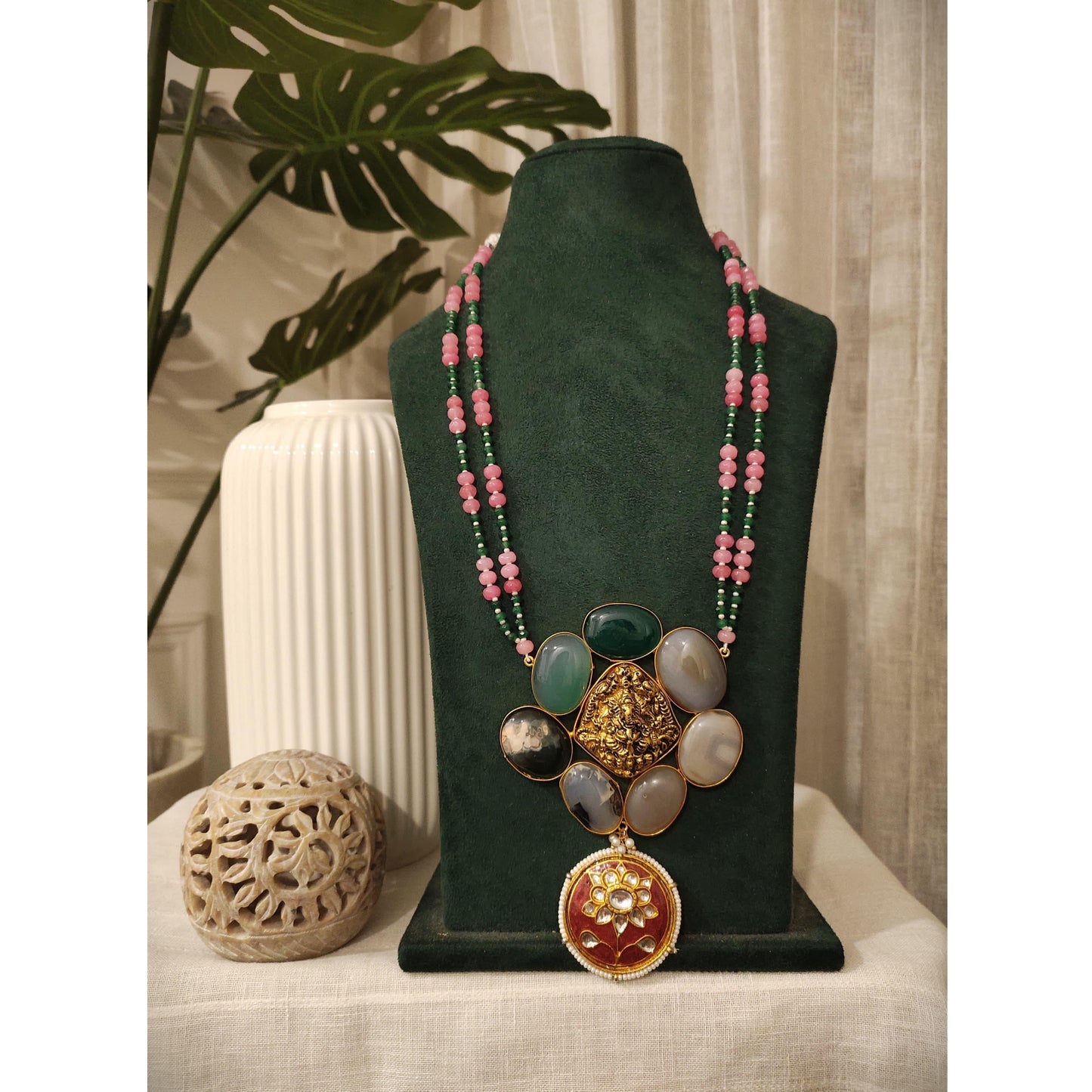 Beautiful Designer Natural Stone Pendant Necklace With Earrings