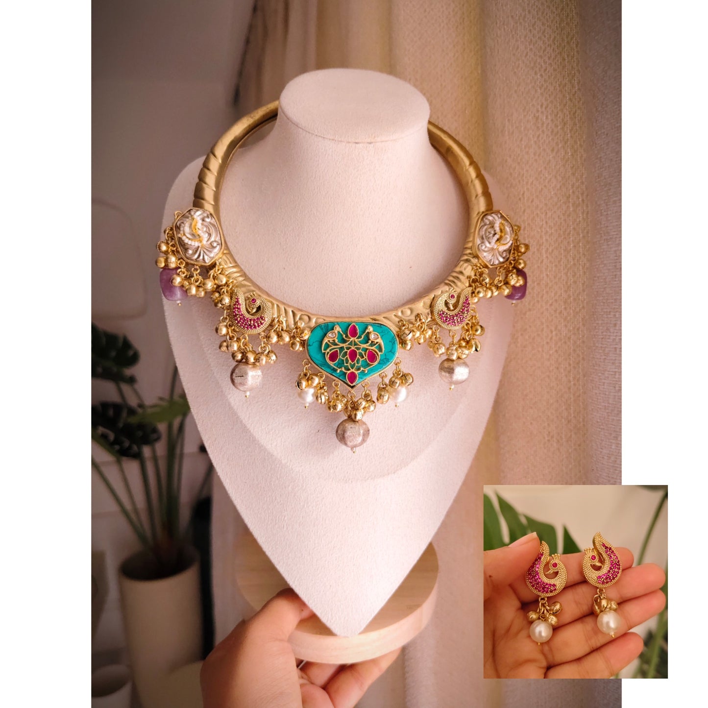 Beautiful Designer Apala Polish Hasli With Earrings