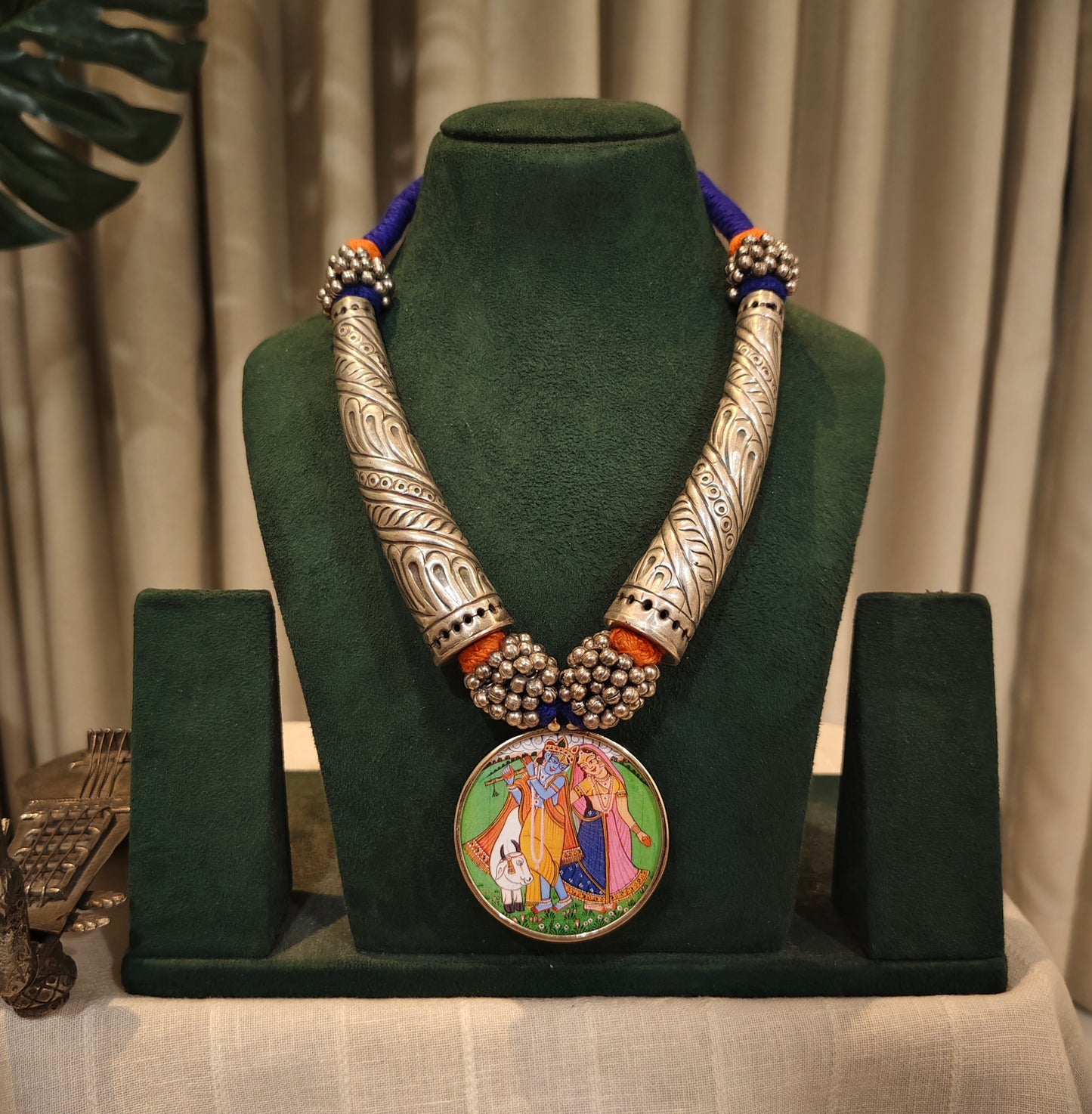 Beautiful Designer Painting Pendant Hasli Style Necklace