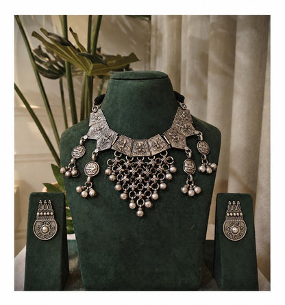 Beautiful Designer Jaal Neckpiece With Earrings