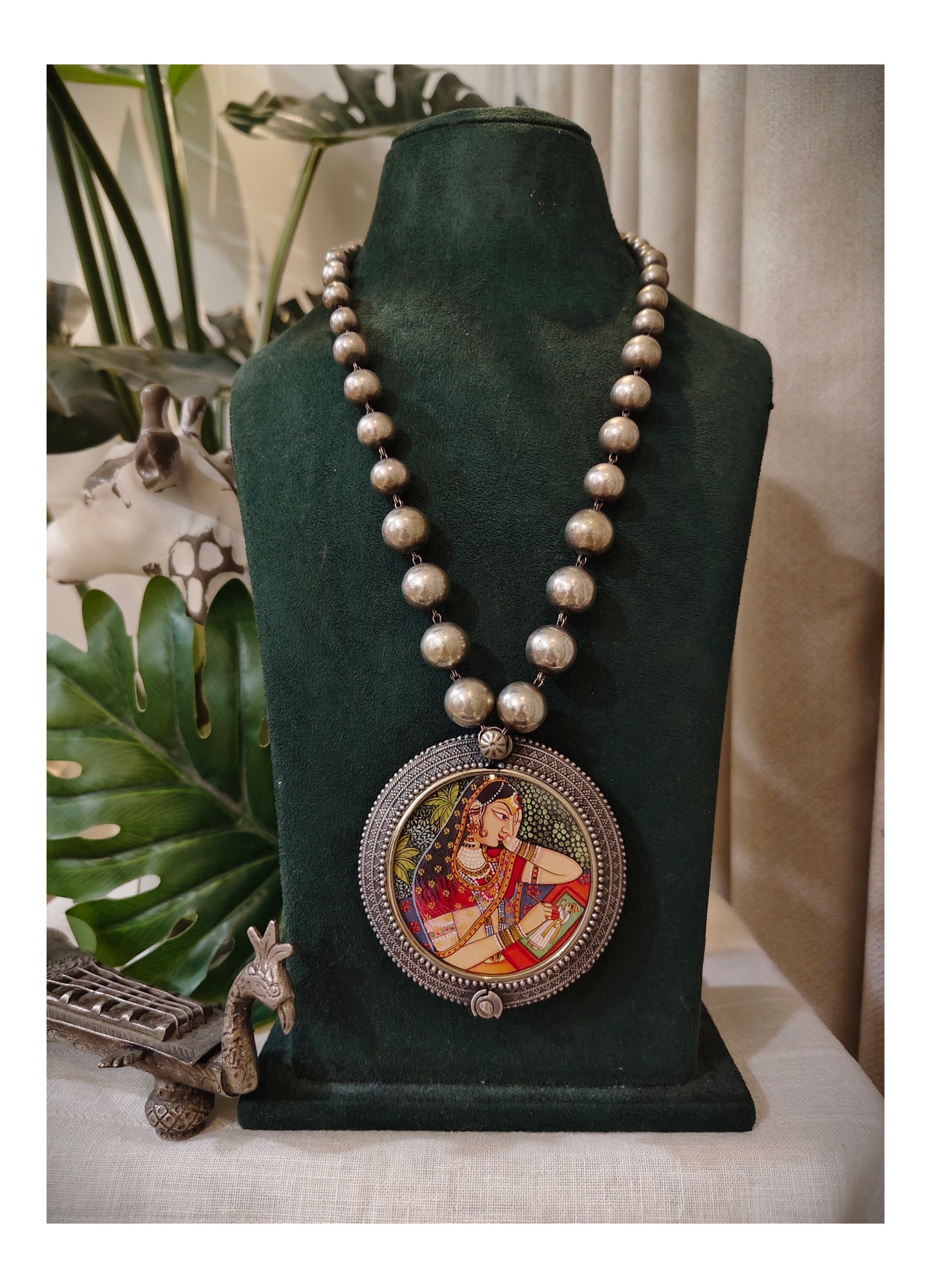 Beautiful Designer Painting Pendant With Ball Chain Mala Necklace