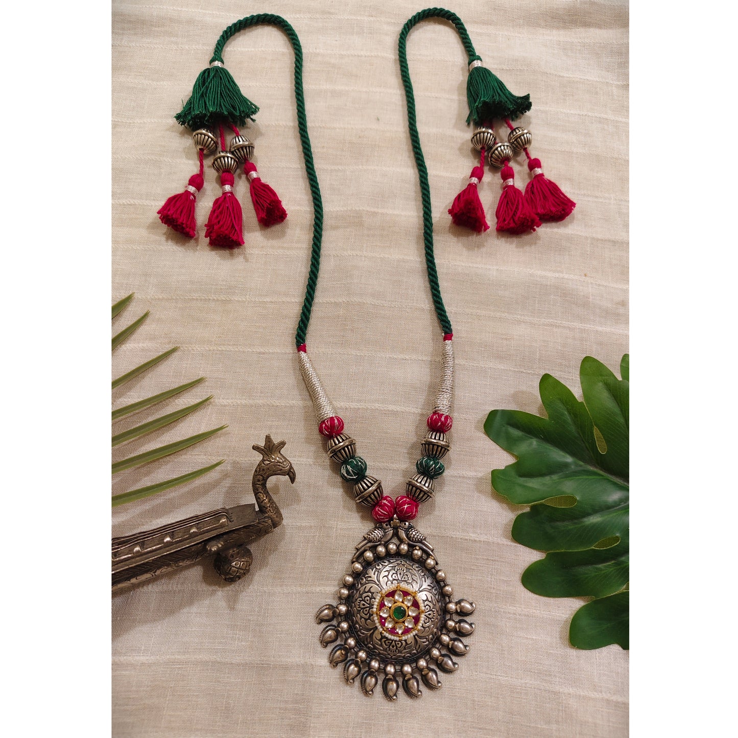 Beautiful Designer Kundan Detailing Pendant Necklace With Handmade Dori