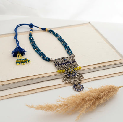 Beautiful Designer Stone Embedded & Glass Pendant Long Beaded Mala Necklace (No Earrings)