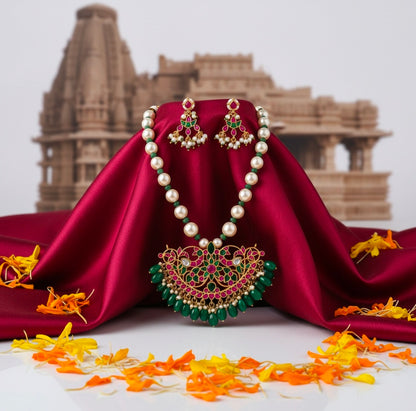 Beautiful Designer Jaipuri Kundan Pendant With Japanese Cream Pearls Mala Necklace With Earrings