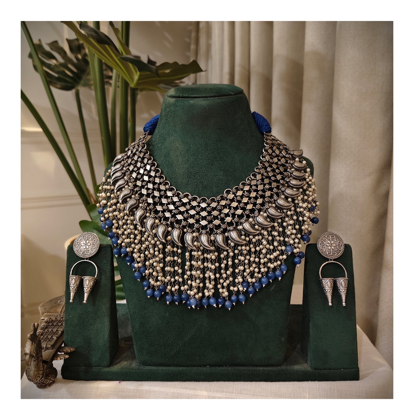 Beautiful Designer Jaal Neckpiece With Latkan & Earrings