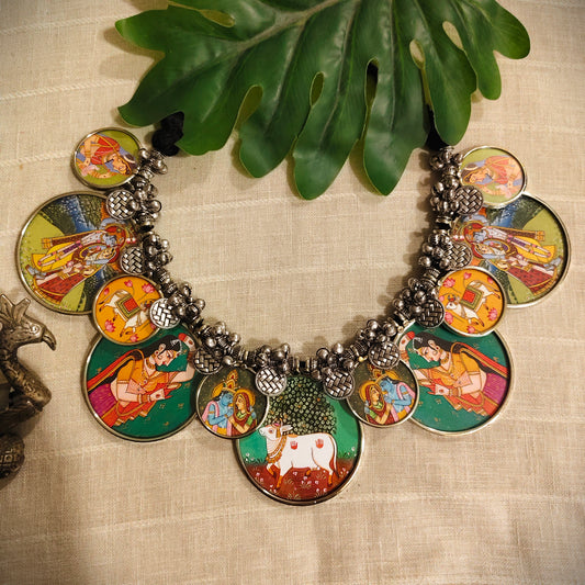 Beautiful Designer Painting Mix Overlapping Neckpiece