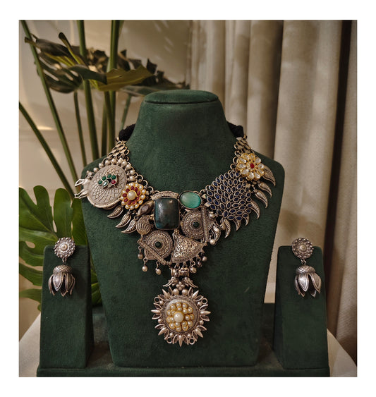 Beautiful Designer Fusion Statement Neckpiece With Earrings