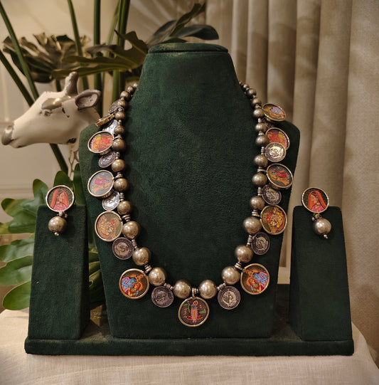 Beautiful Designer Painting Mix With Paatri Necklace & Earrings