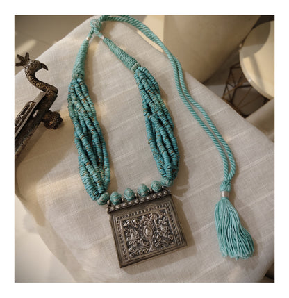 Beautiful Designer Chitai Pendant Beaded Necklace