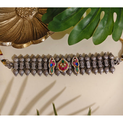 Beautiful Designer Kolhapuri Choker With Ahemdabadi Pachhi Kundan Detailing