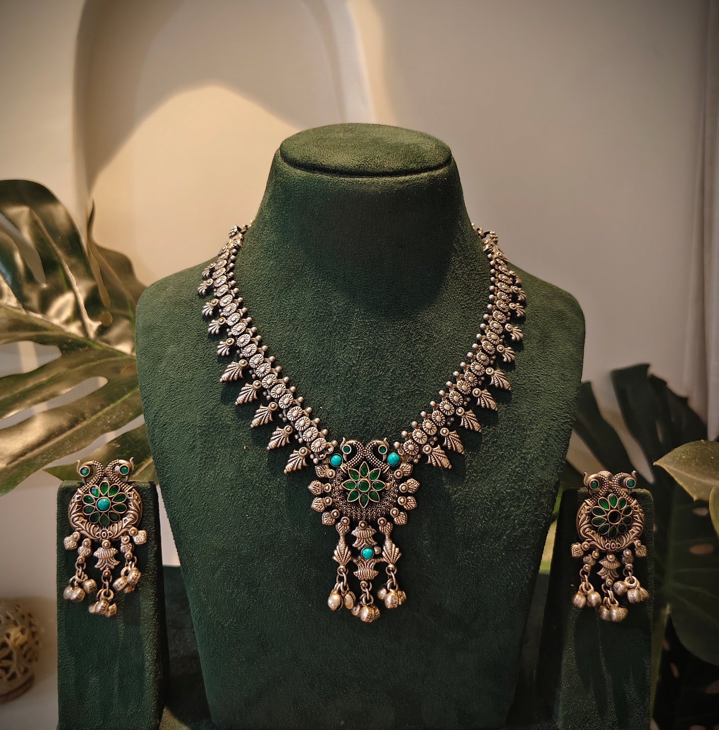 Beautiful Designer Stone Embedded Kolhapuri Necklace With Earrings