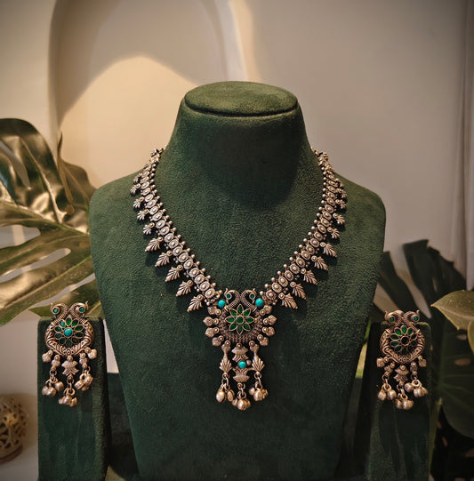 Beautiful Designer Stone Embedded Kolhapuri Necklace With Earrings