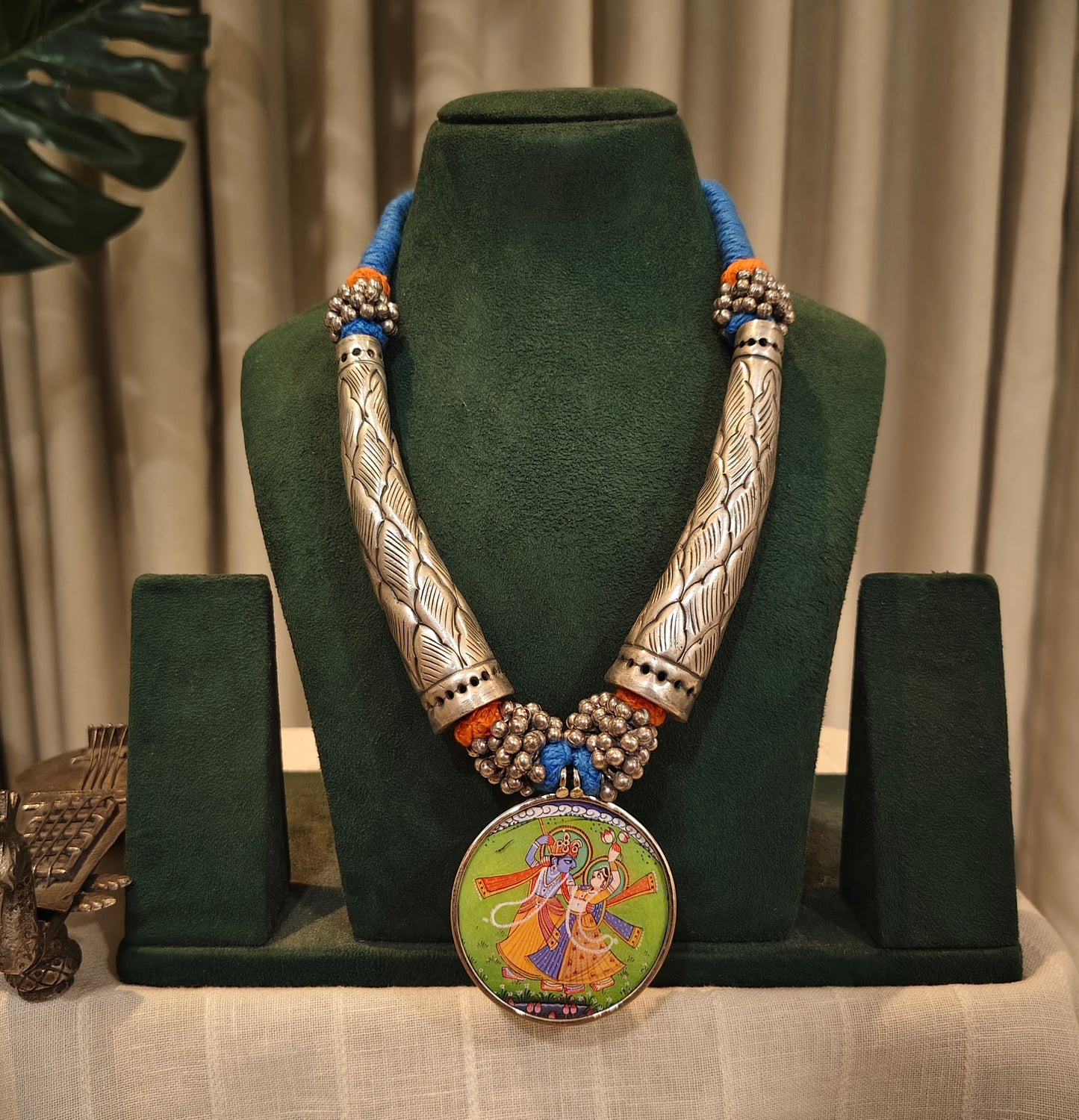 Beautiful Designer Painting Pendant Hasli Style Necklace