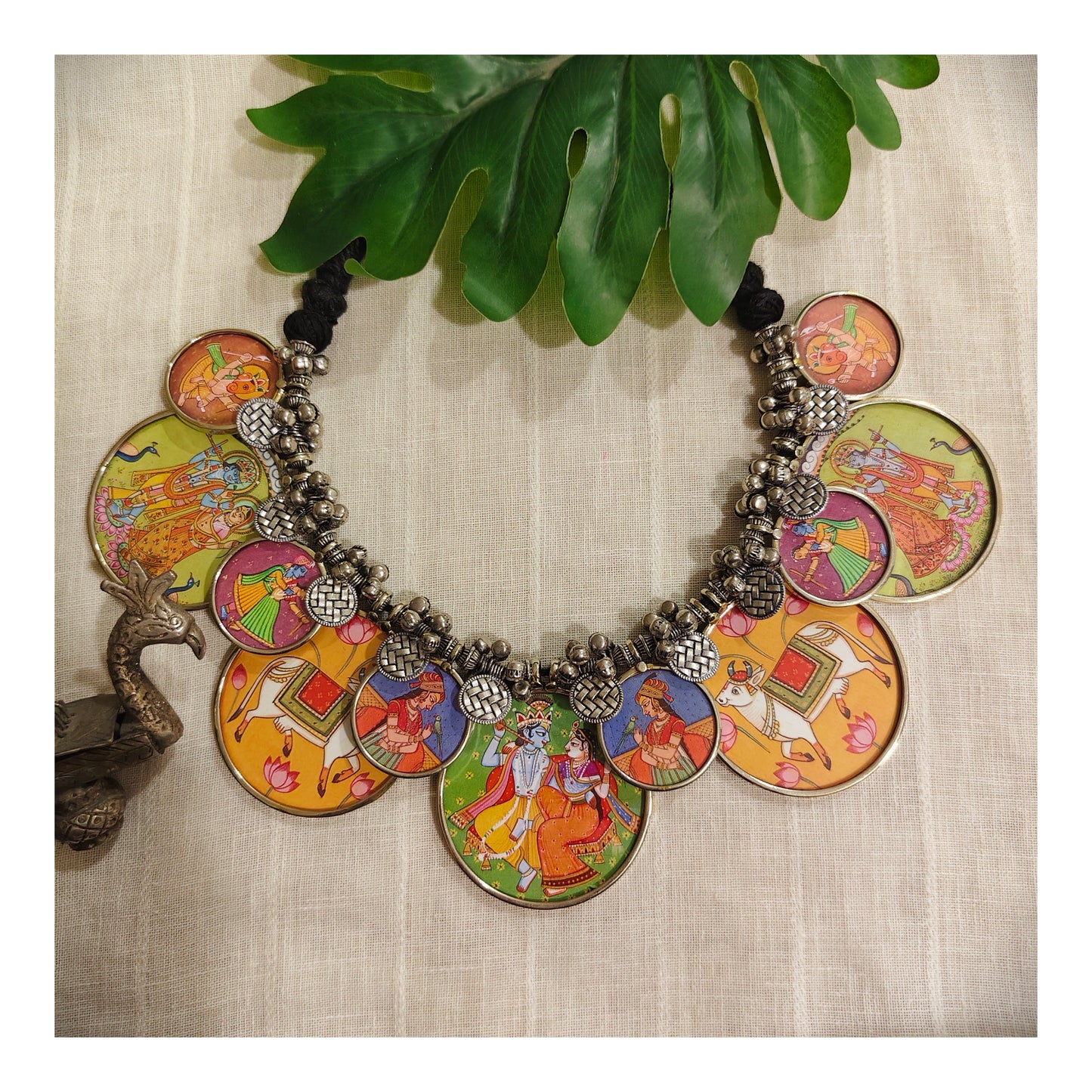 Beautiful Designer Painting Mix Overlapping Neckpiece