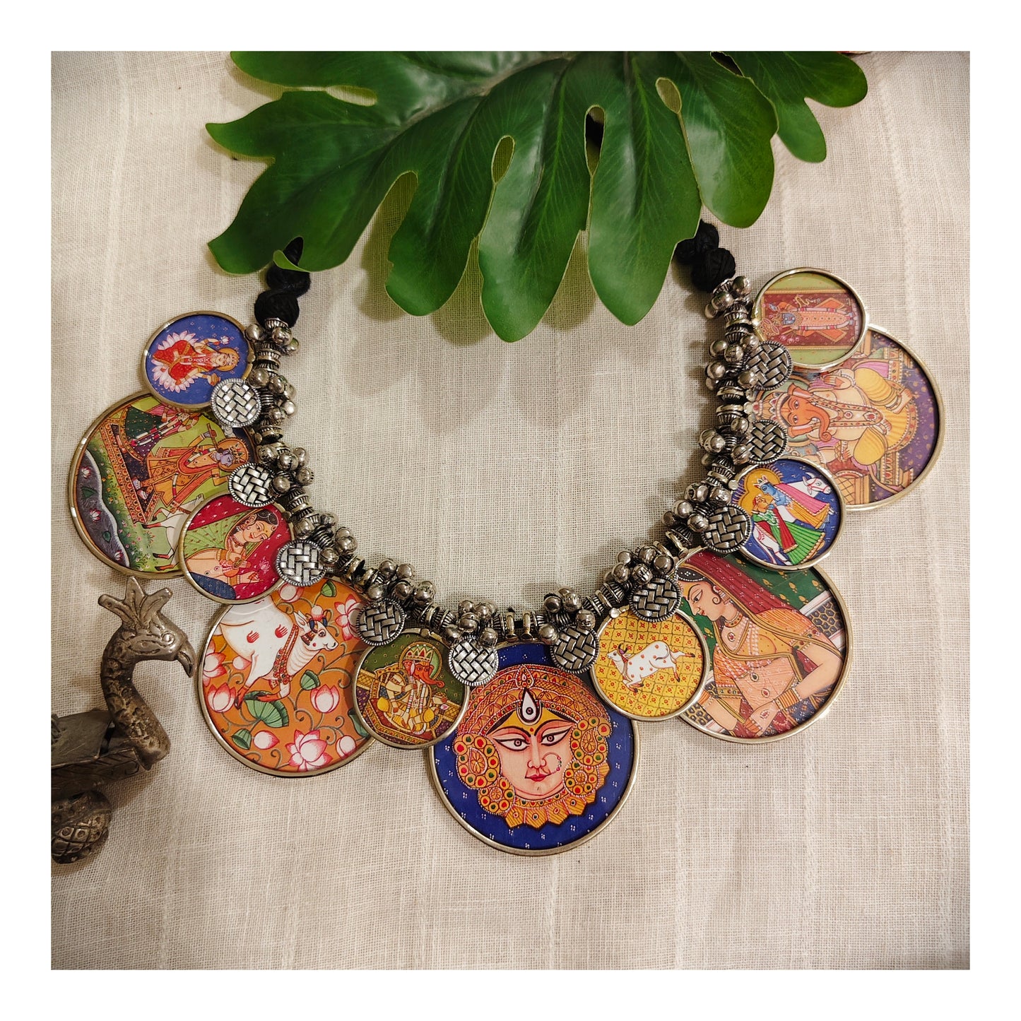 Beautiful Designer Painting Mix Overlapping Neckpiece