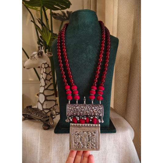 Beautiful Designer Chitai Pendant Long Beaded Necklace