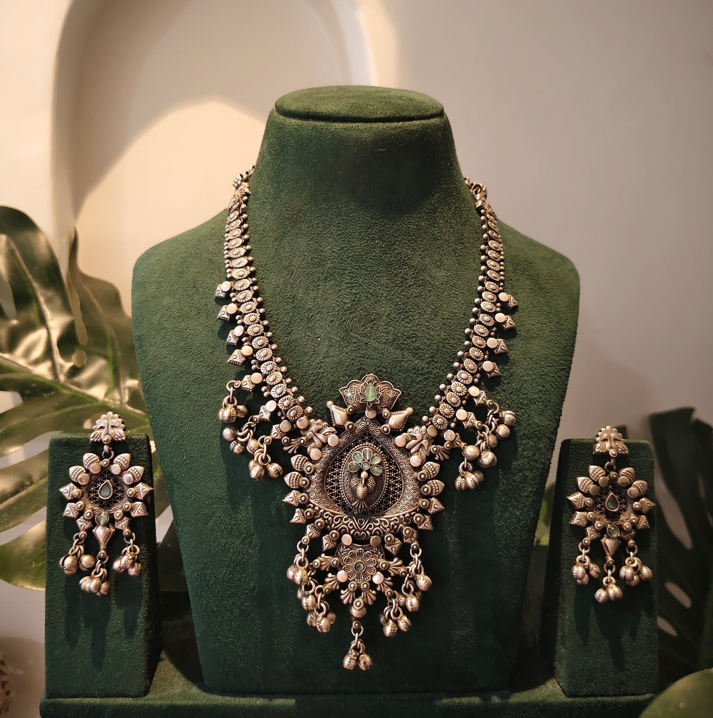Beautiful Designer Kolhapuri Necklace With Earrings