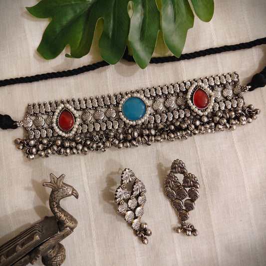 Beautiful Designer Stone Embedded Choker With Earrings