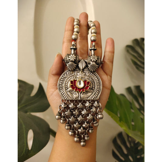 Beautiful Designer Kundan Detailing Pendant Necklace