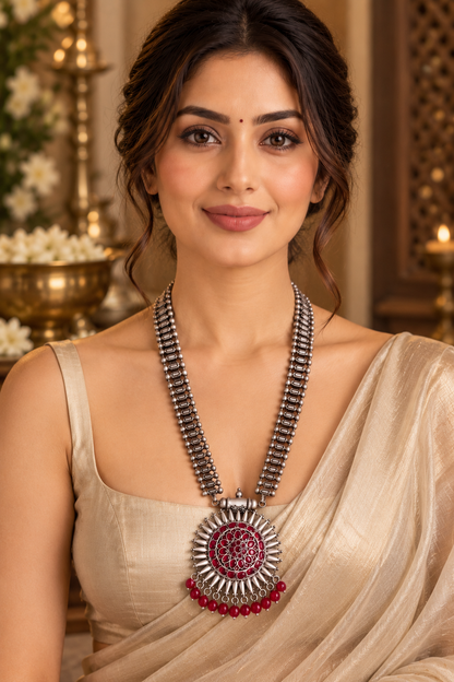 Beautiful Designer Stone Embedded Pendant Necklace