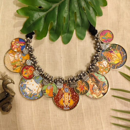 Beautiful Designer Overlapping Painting Mix Neckpiece