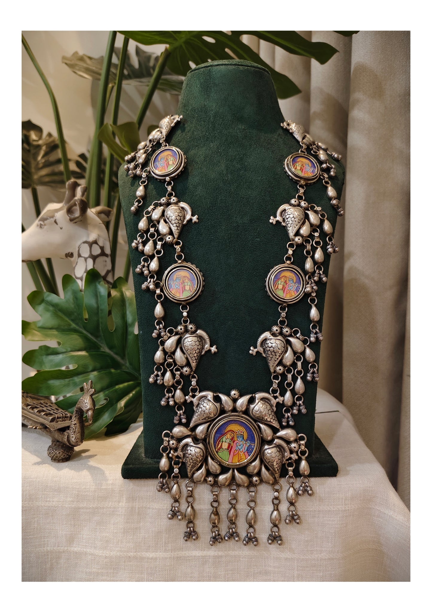 Beautiful Designer Painting Tota Necklace