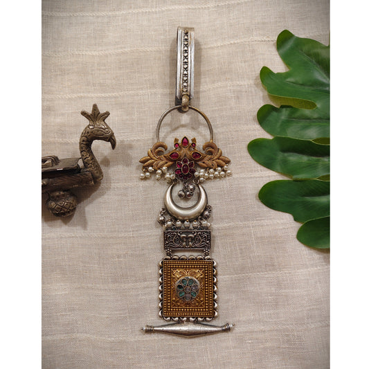 Beautiful Designer Dual Tone Stone Embedded Chaabi Guchha (To be worn on waist)