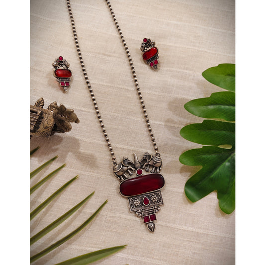 Beautiful Designer Stone Embedded Pendant Necklace With Earrings