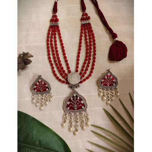 Beautiful Designer Jaal Pendant Beaded Necklace With Earrings
