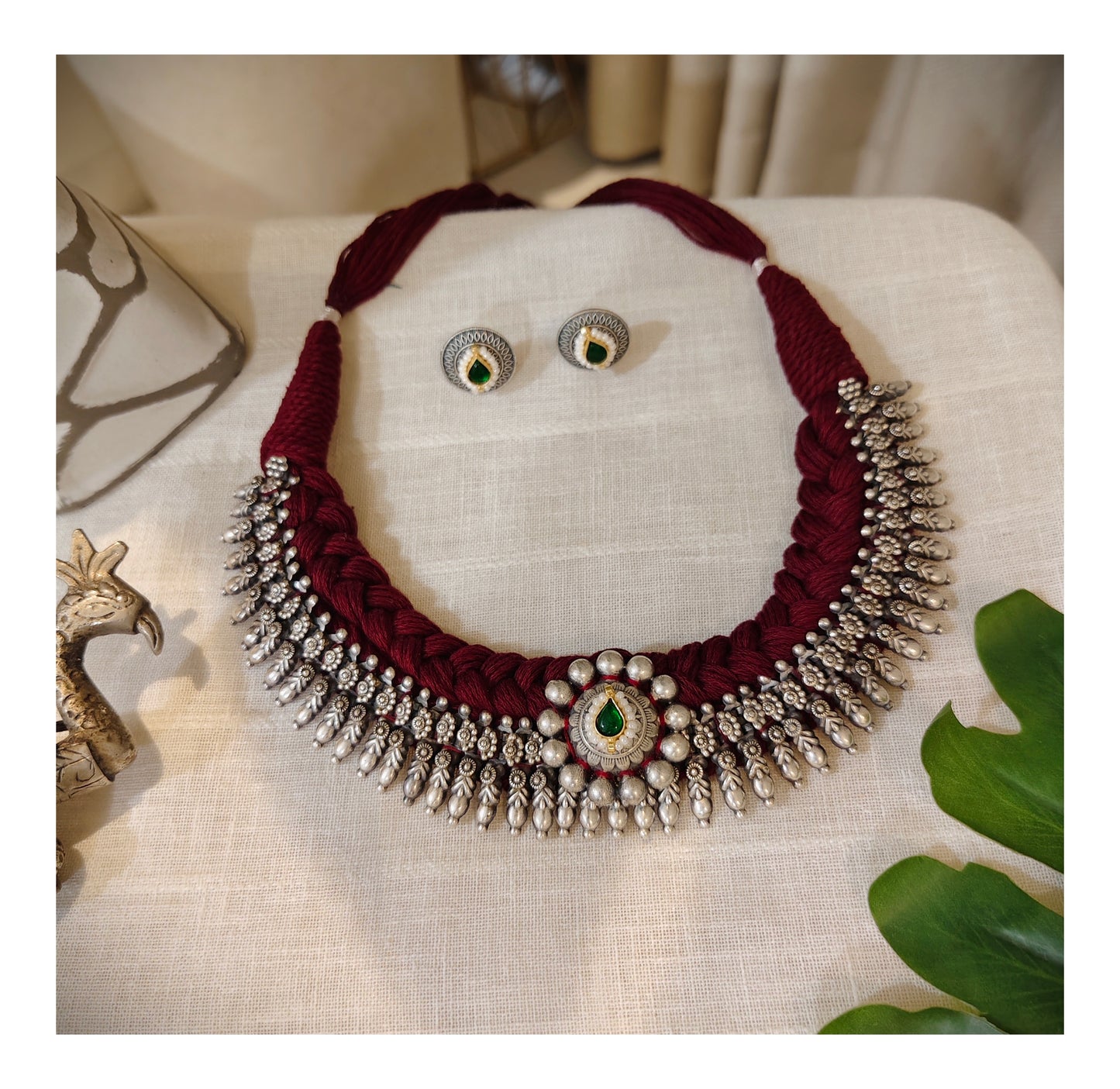 Beautiful Designer Neckpiece With Kundan Detailing And Earrings
