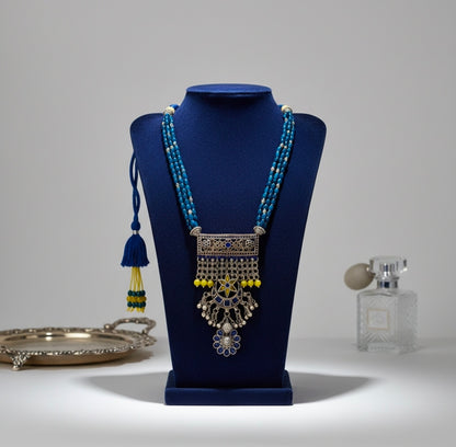 Beautiful Designer Stone Embedded & Glass Pendant Long Beaded Mala Necklace (No Earrings)