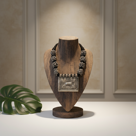 Beautiful Designer Afghani Pendant With Ghungroo Gutchha Dori