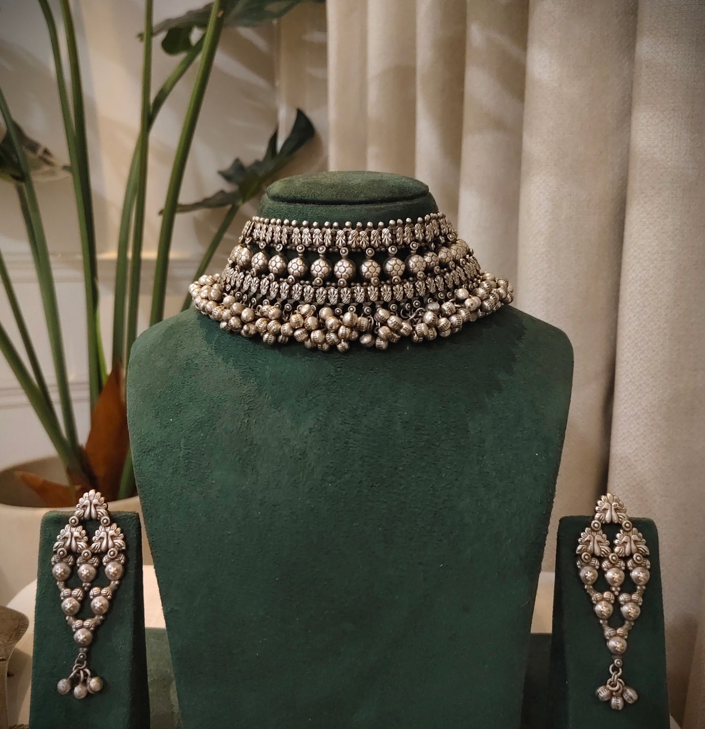 Beautiful Designer Kolhapuri Carving Choker With Earrings