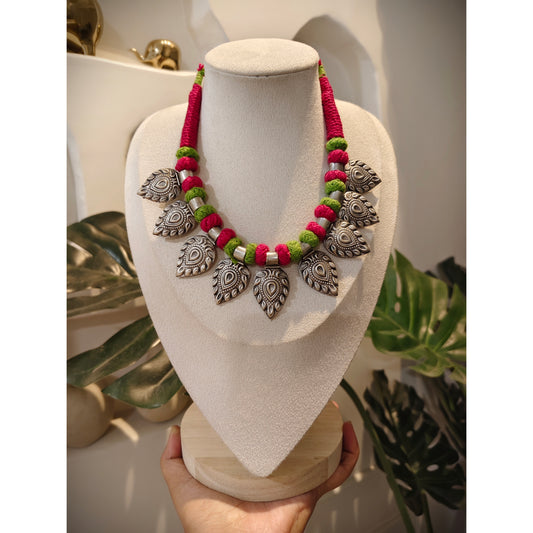 Beautiful Designer Paatri Dual Color Necklace
